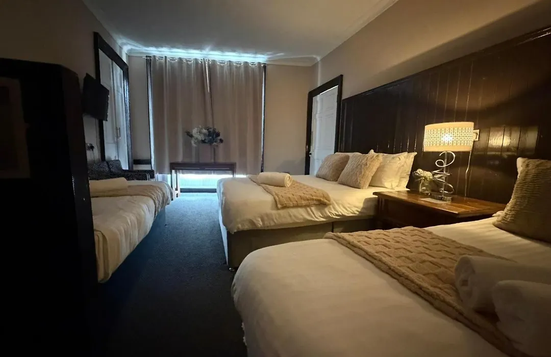 Luxe Rooms-1