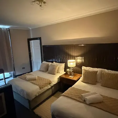 Luxe Rooms-2